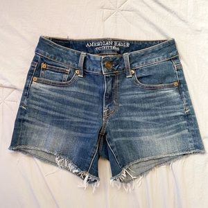 American Eagle Denim Shorts Super Stretch Size 0